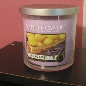 NEW/Yankee Candle 7 ounce Lemon Lavender Candle ~ BRAND NEW!